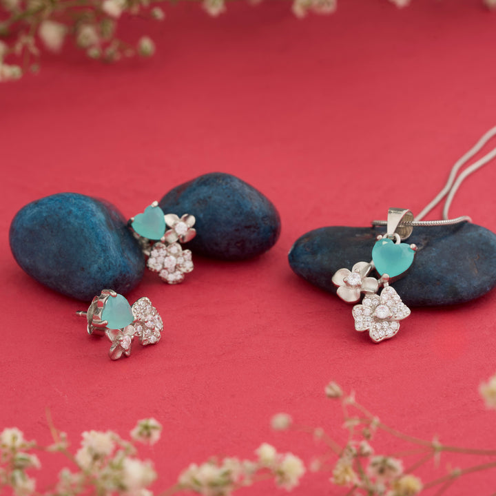 Turquoise Heart Studded Diamond Set